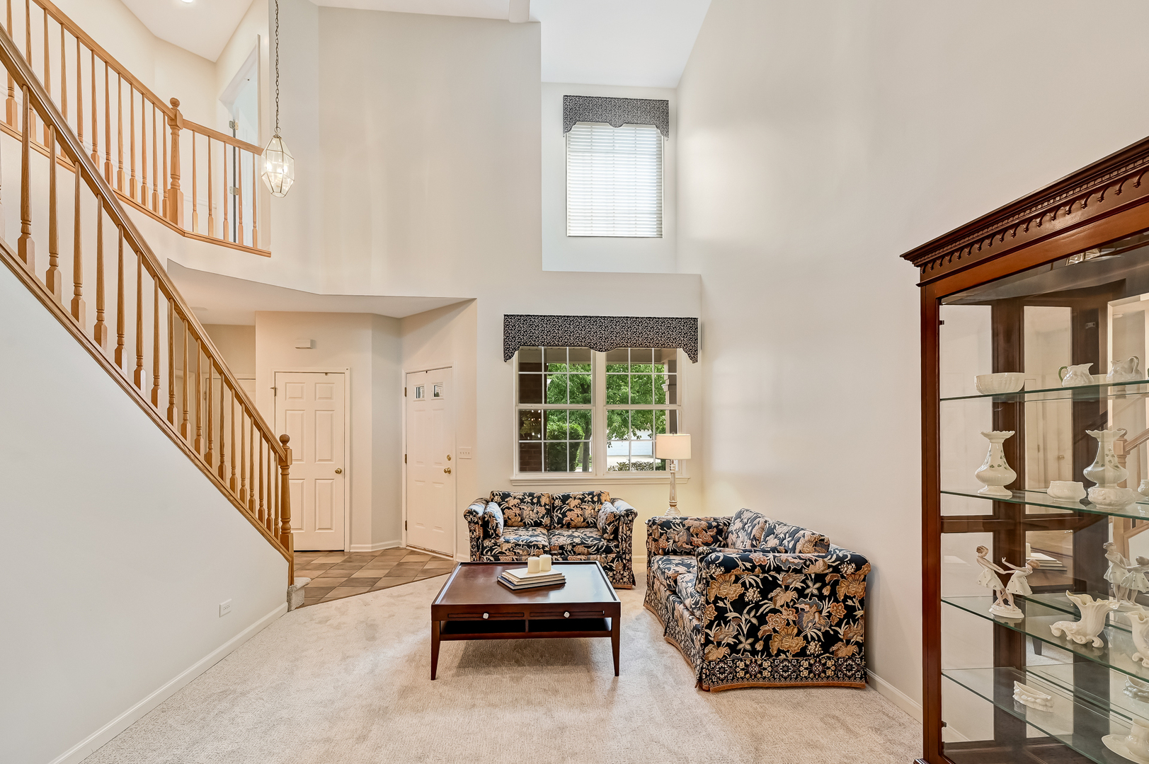 2508 Camberley Circle, Westchester, IL 60154