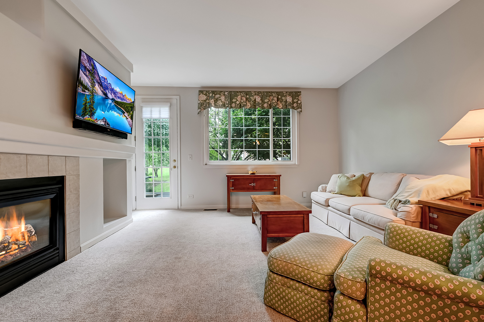 2508 Camberley Circle, Westchester, IL 60154