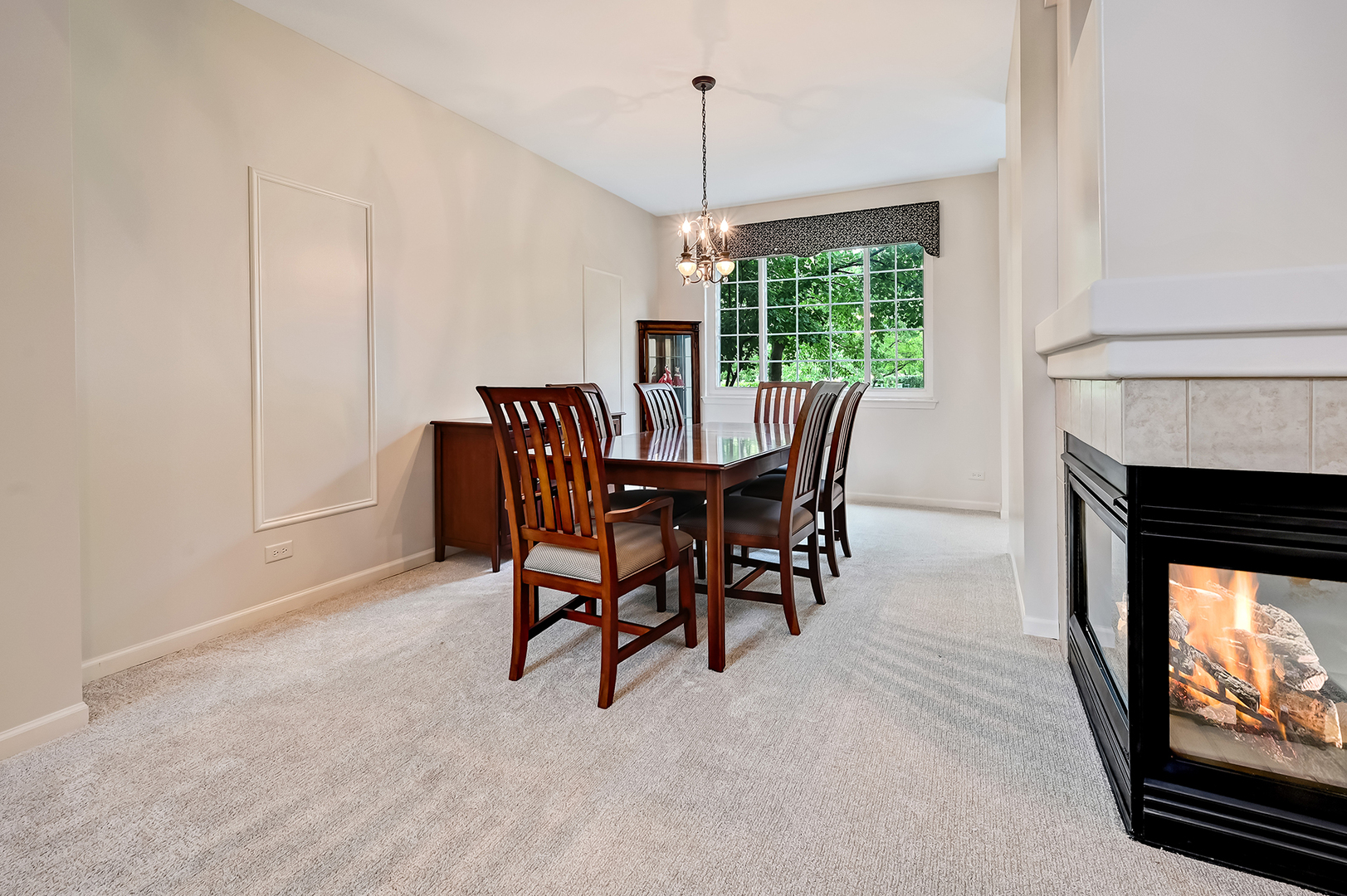 2508 Camberley Circle, Westchester, IL 60154