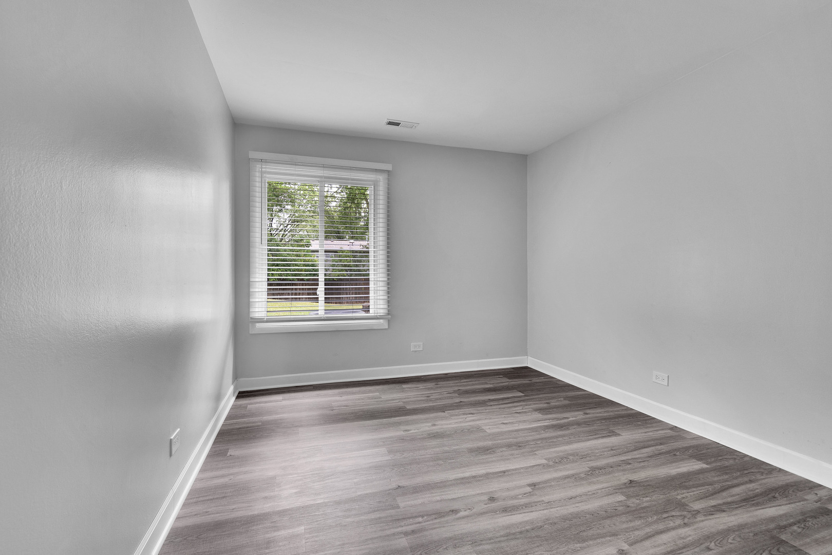 4418 Euclid Avenue #1B, Rolling Meadows, IL 60008
