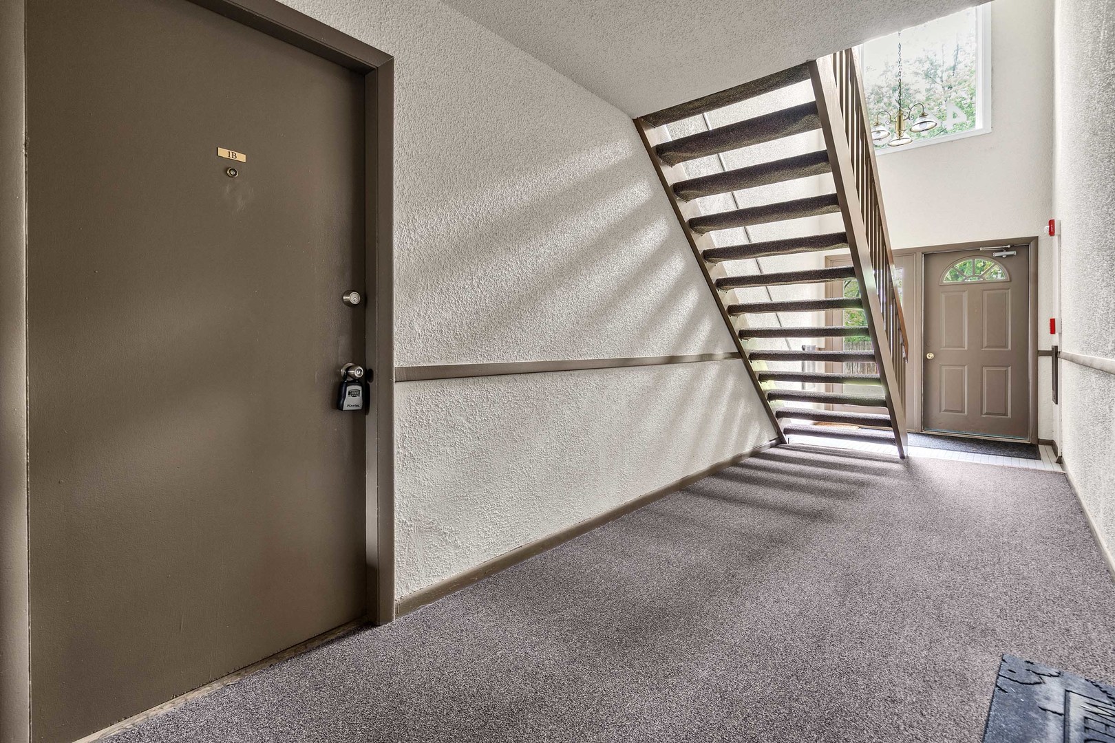4418 Euclid Avenue #1B, Rolling Meadows, IL 60008
