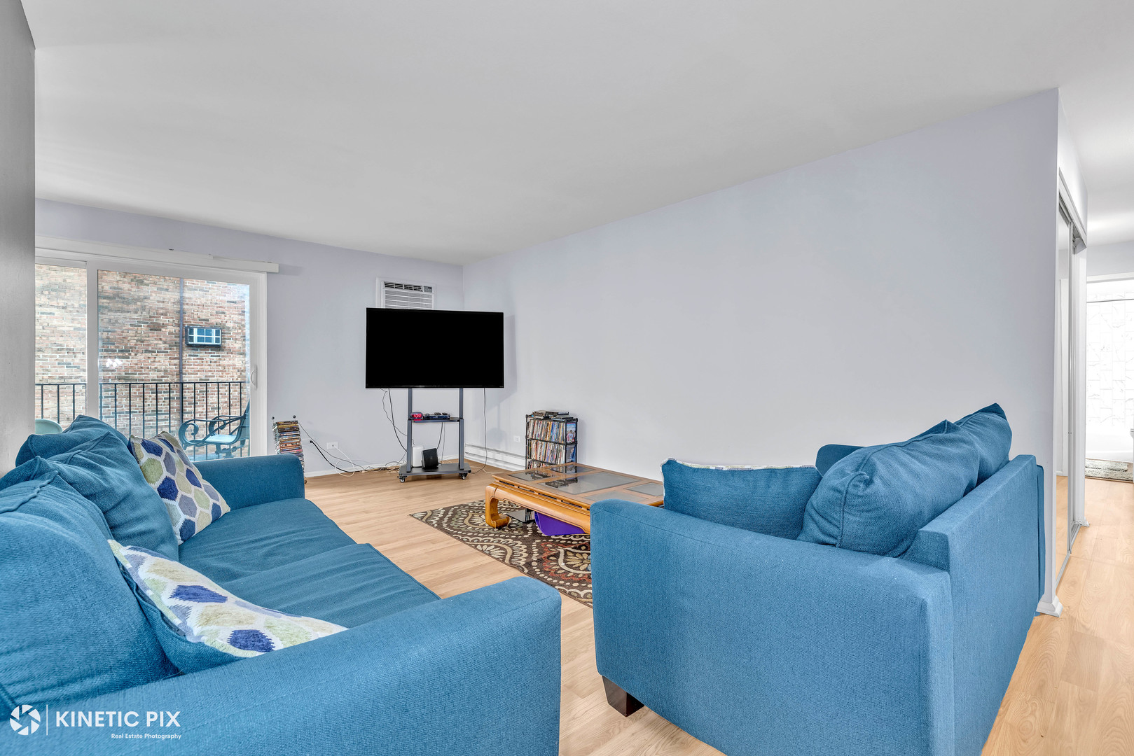9720 S Karlov Avenue #202, Oak Lawn, IL 60453