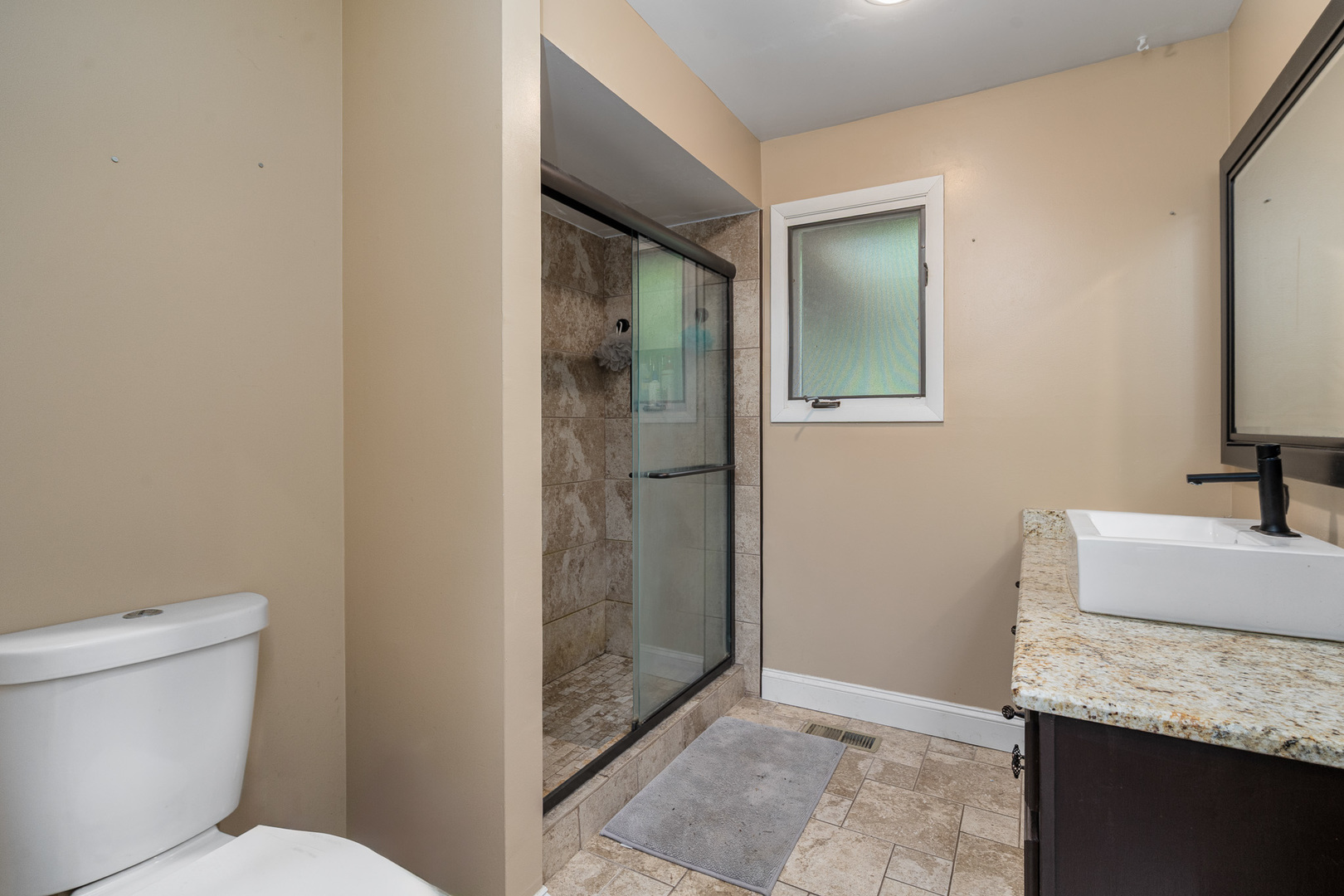 16000 Long Avenue, Oak Forest, IL 60452