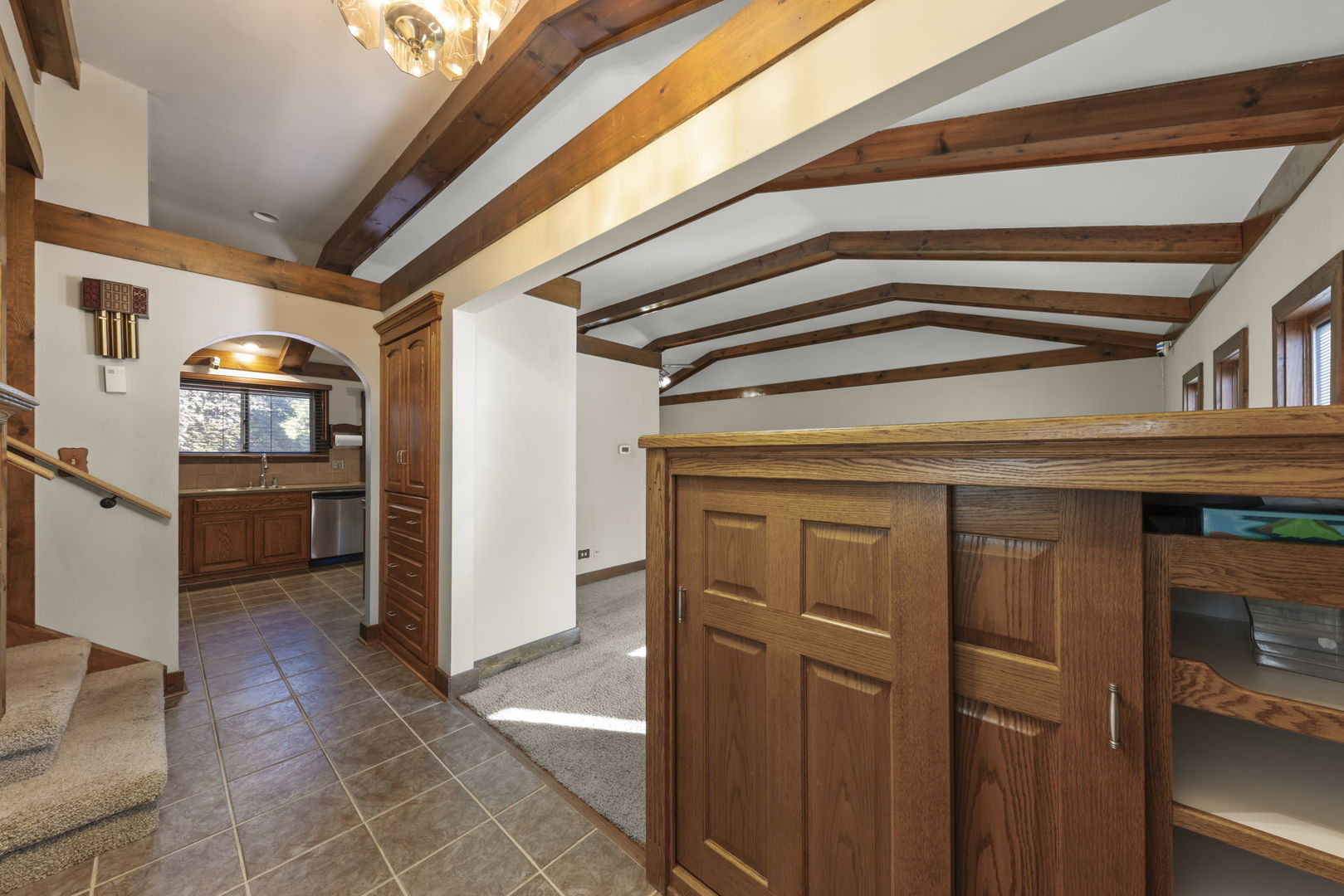 1135 Hidden Spring Drive, Naperville, IL 60540
