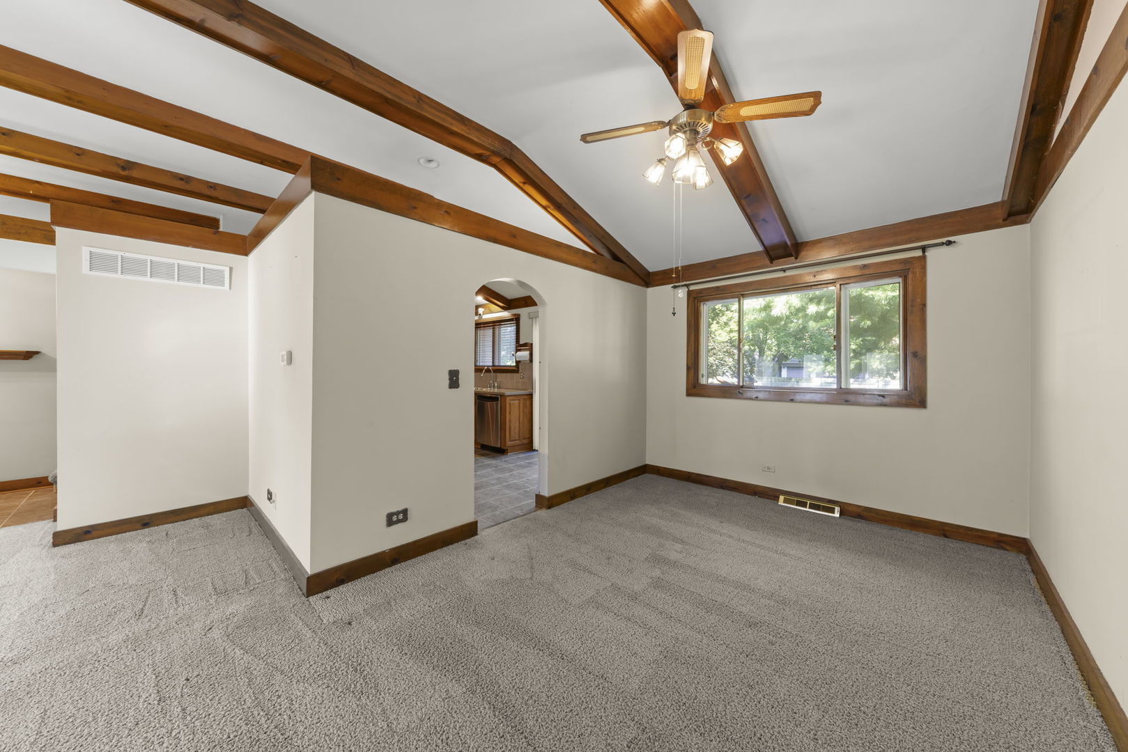1135 Hidden Spring Drive, Naperville, IL 60540