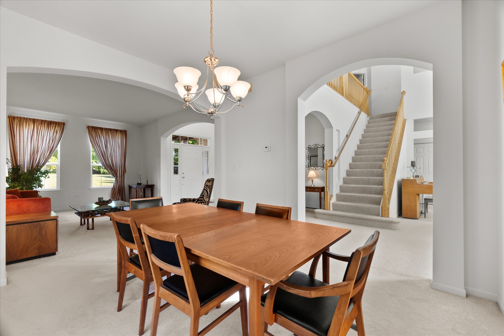 2155 Kemmerer Lane, Bolingbrook, IL 60490