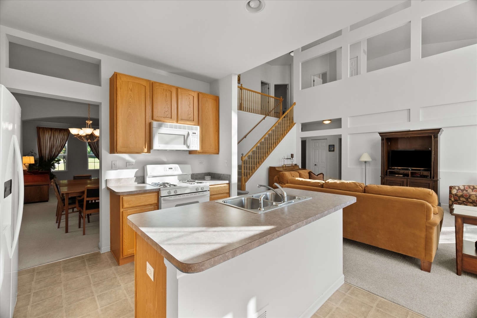 2155 Kemmerer Lane, Bolingbrook, IL 60490