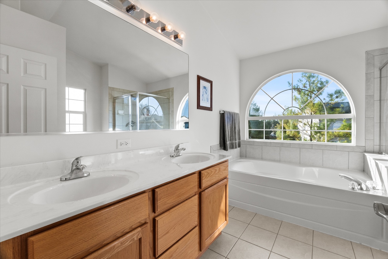 2155 Kemmerer Lane, Bolingbrook, IL 60490