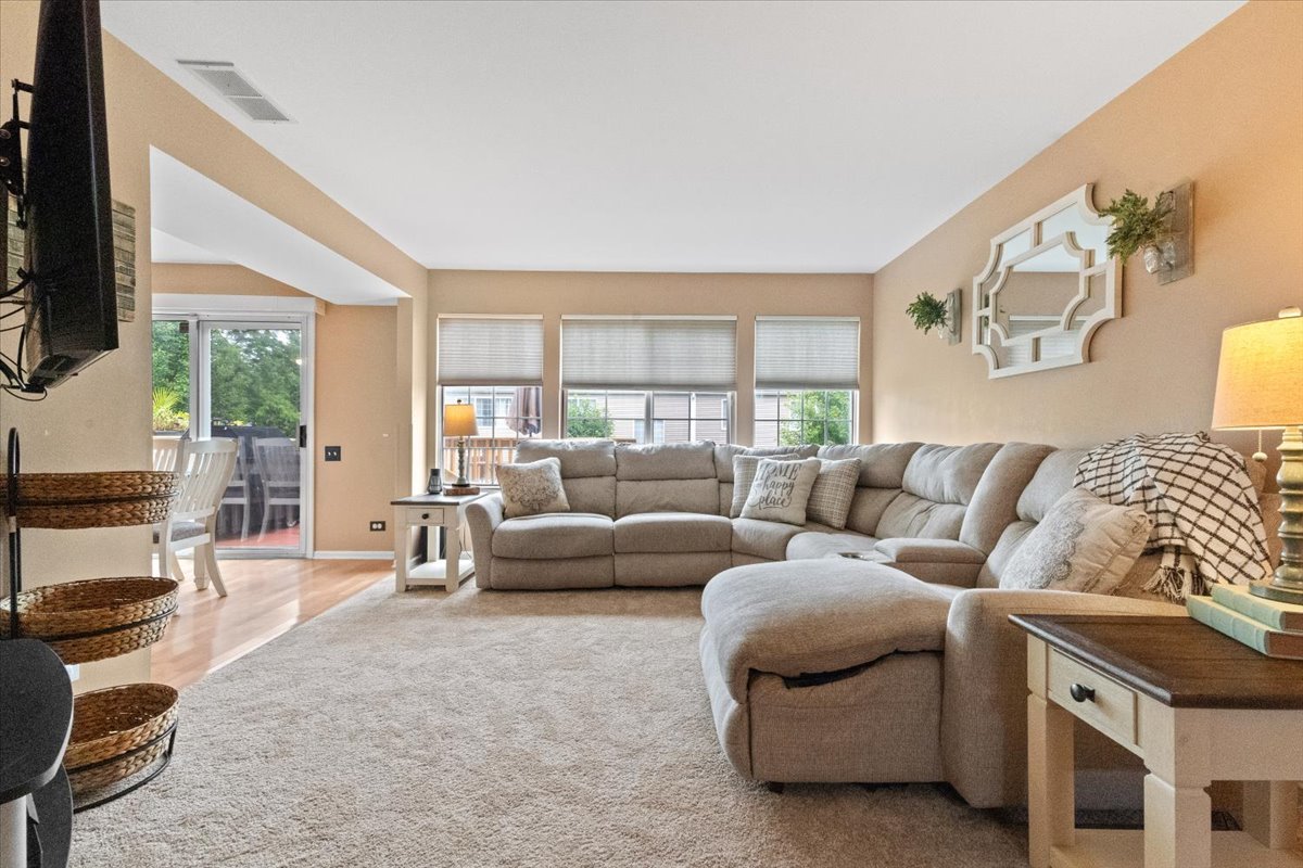 423 Spaulding Road, Bartlett, IL 60103