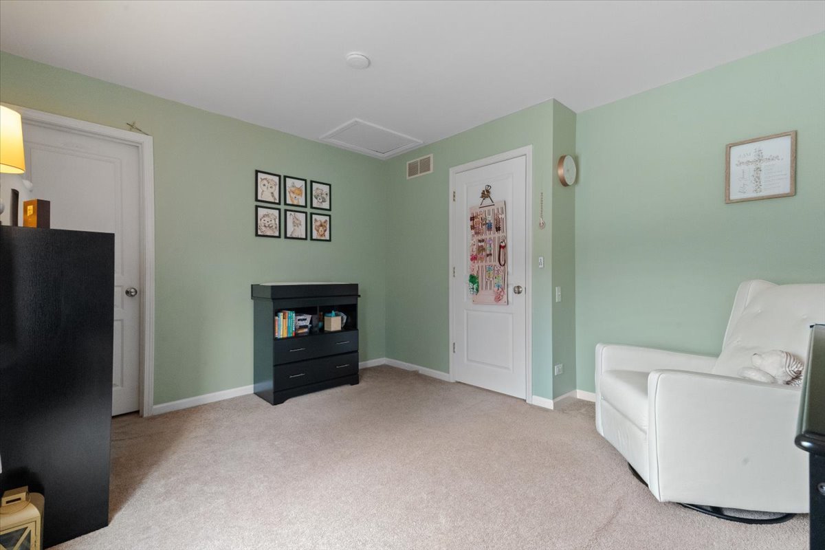 423 Spaulding Road, Bartlett, IL 60103