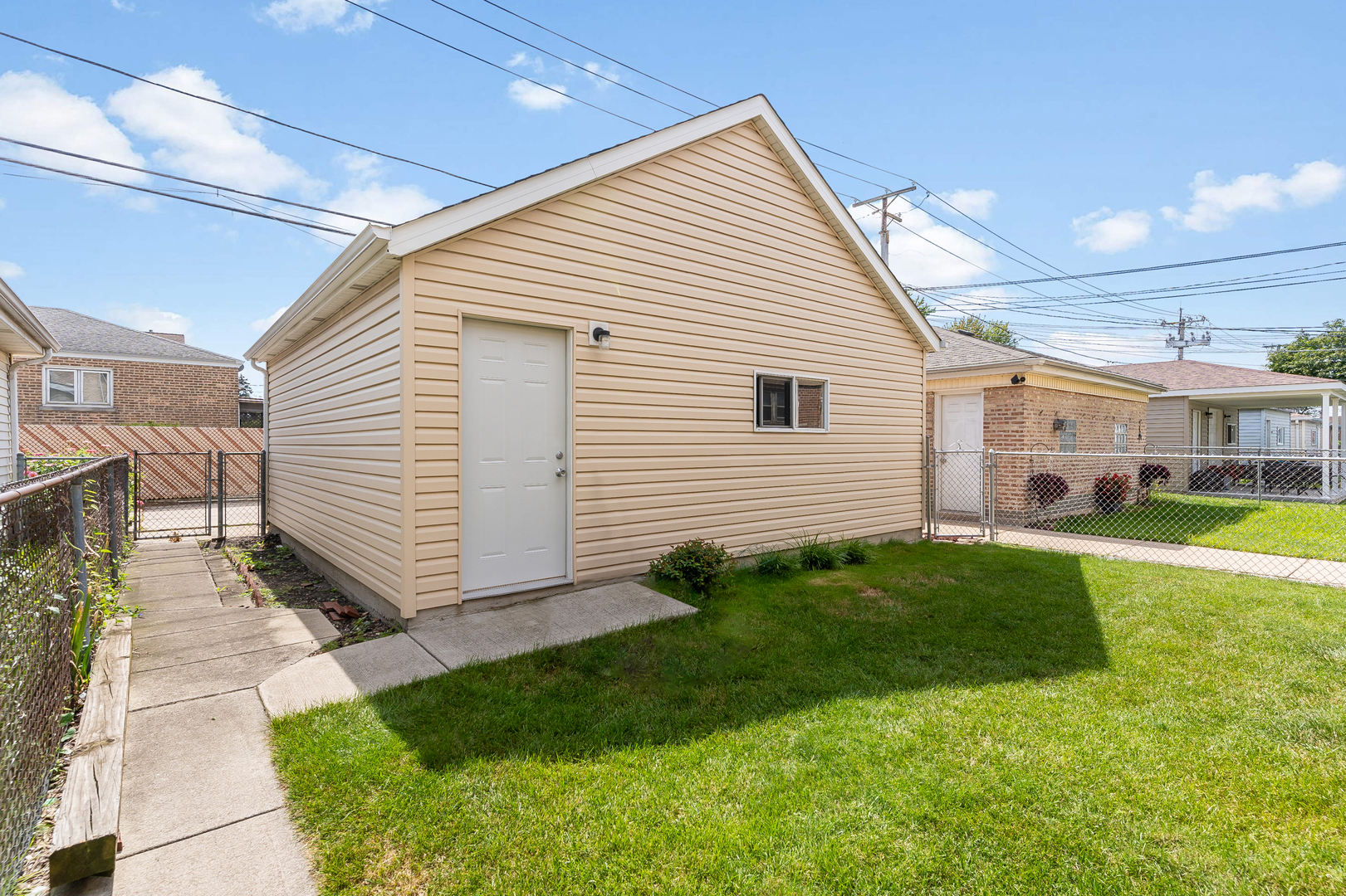 5841 W 55th Street, Chicago, IL 60638