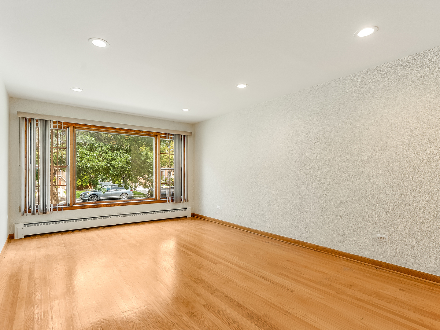 5841 W 55th Street, Chicago, IL 60638