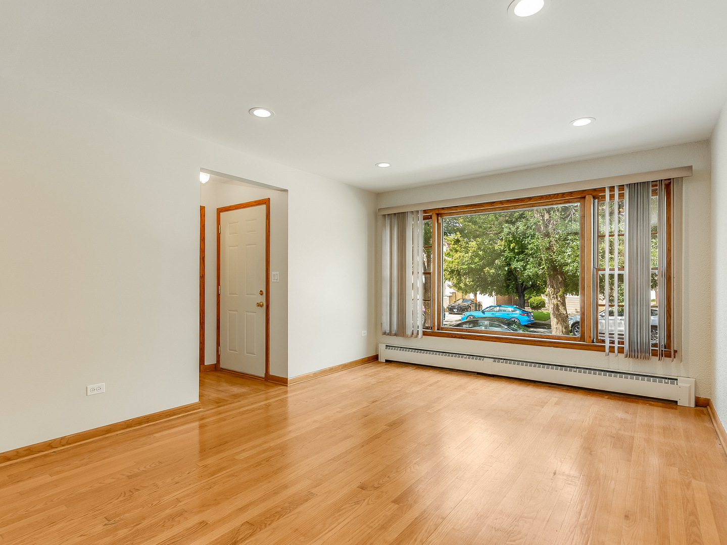 5841 W 55th Street, Chicago, IL 60638