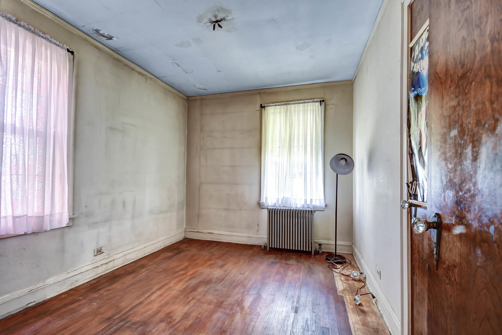 7114 S Mozart Street, Chicago, IL 60629