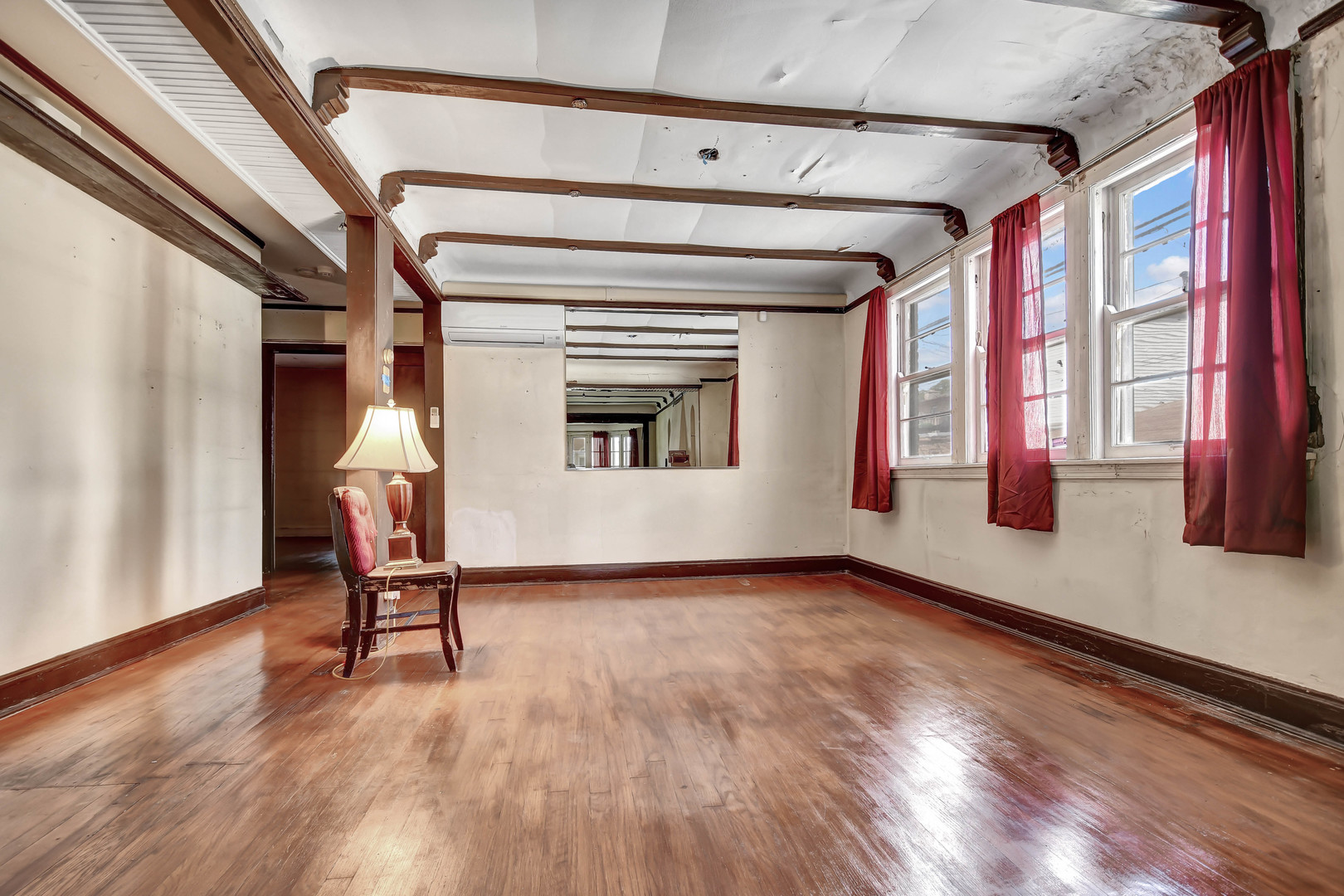 7114 S Mozart Street, Chicago, IL 60629