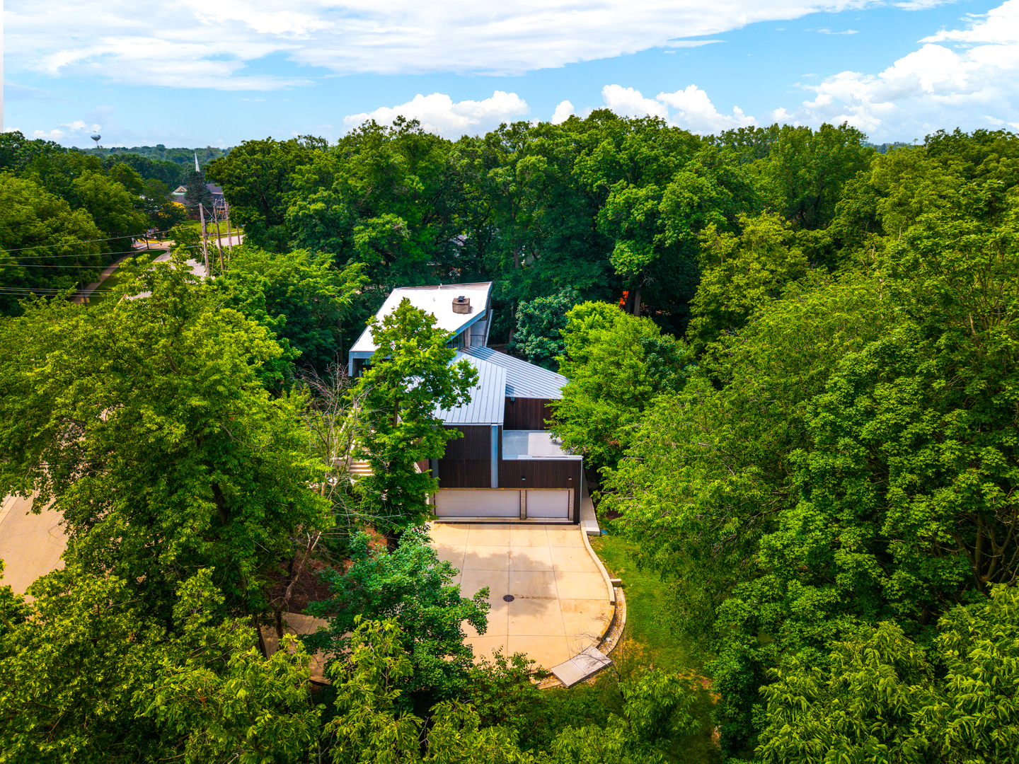 603 Driftwood Court, Naperville, IL 60540