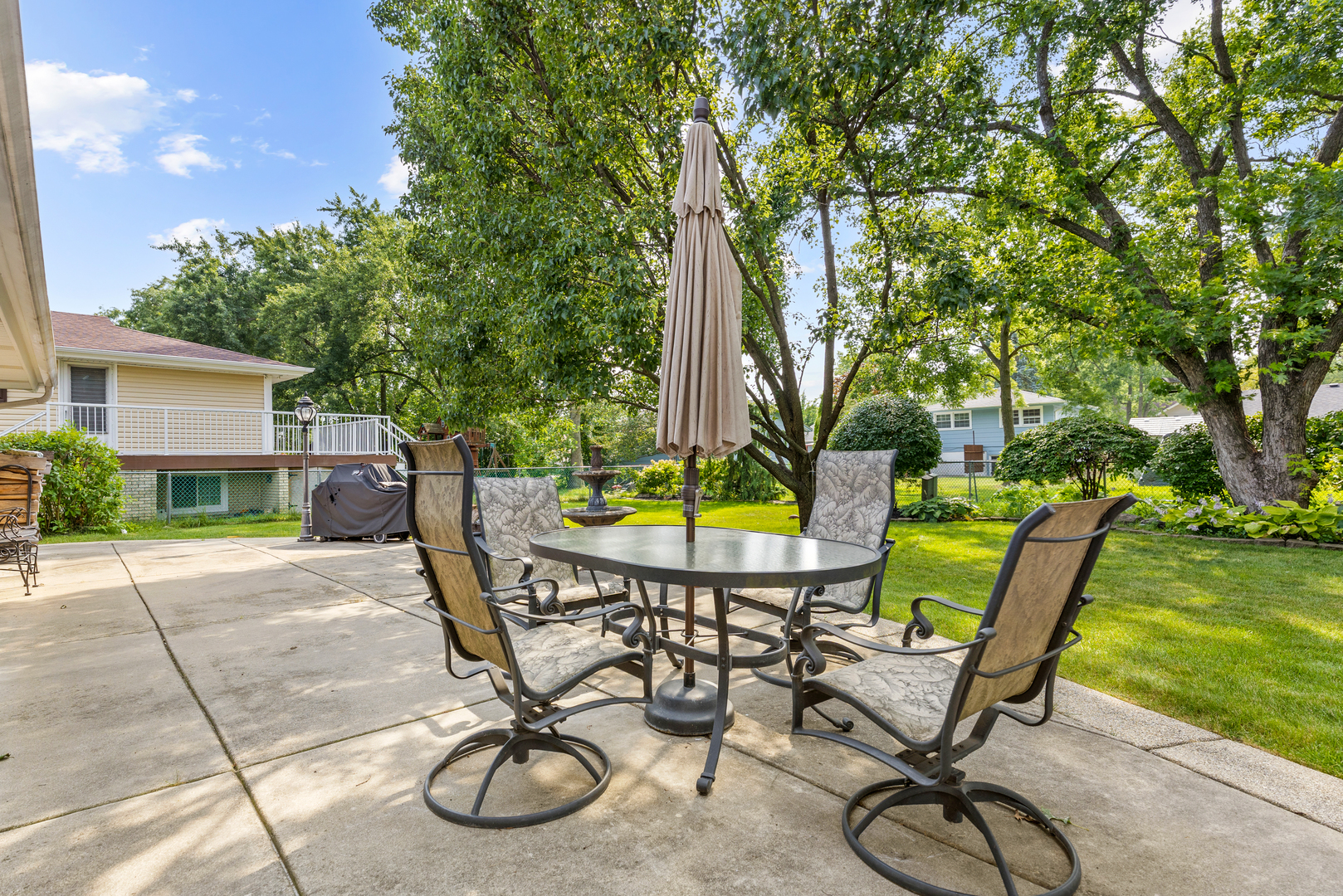 1020 Webster Lane, Schaumburg, IL 60193