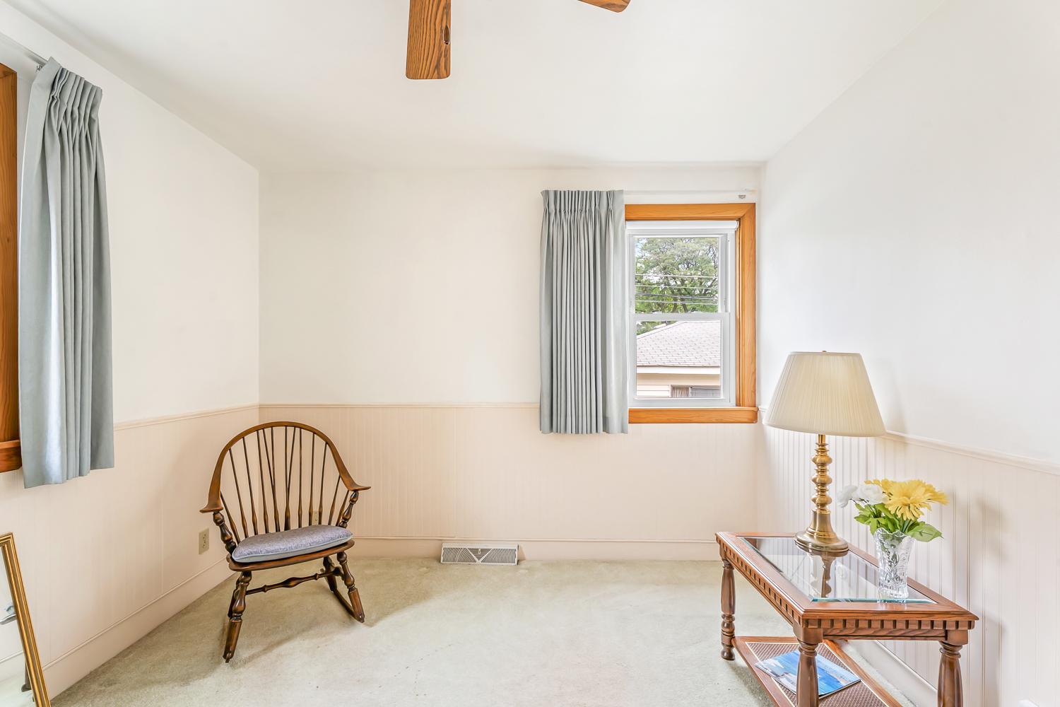 17557 Burnham Avenue, Lansing, IL 60438