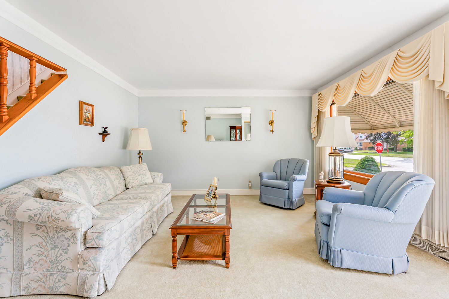 17557 Burnham Avenue, Lansing, IL 60438