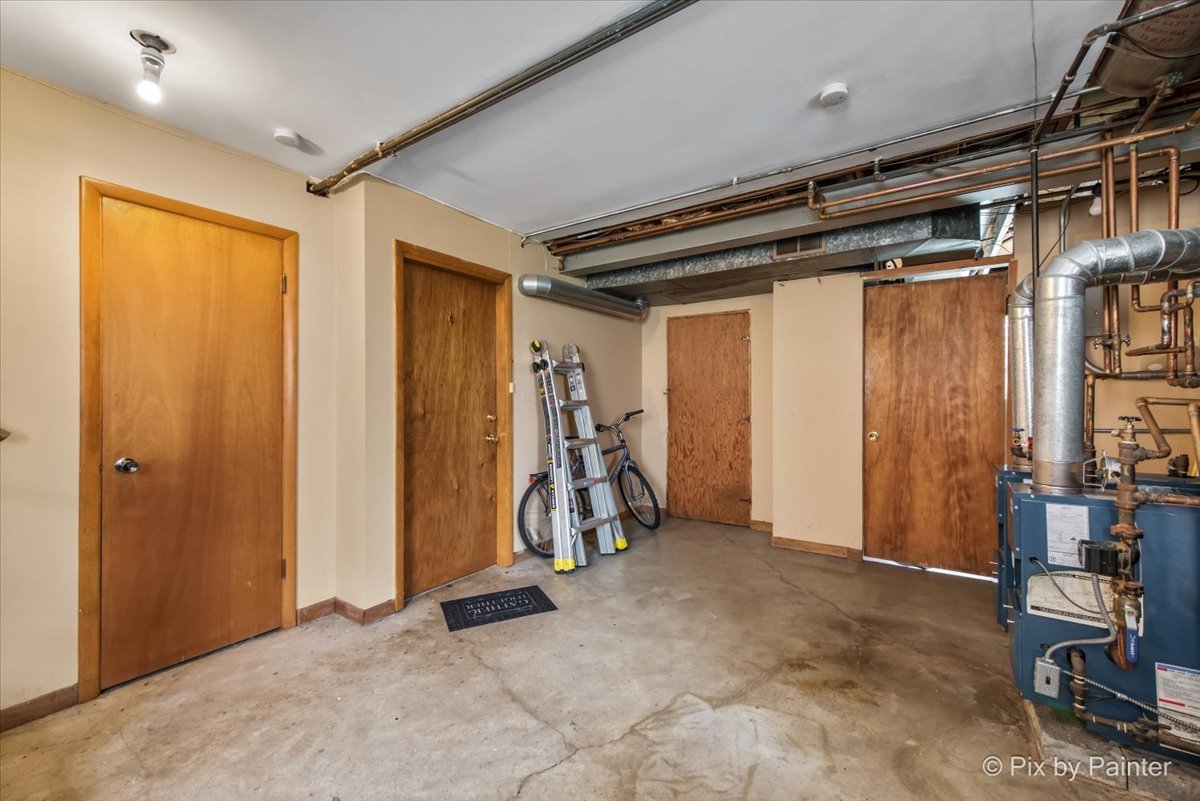 1215 Westchester Boulevard, Westchester, IL 60154