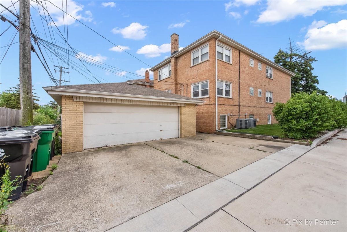 1215 Westchester Boulevard, Westchester, IL 60154