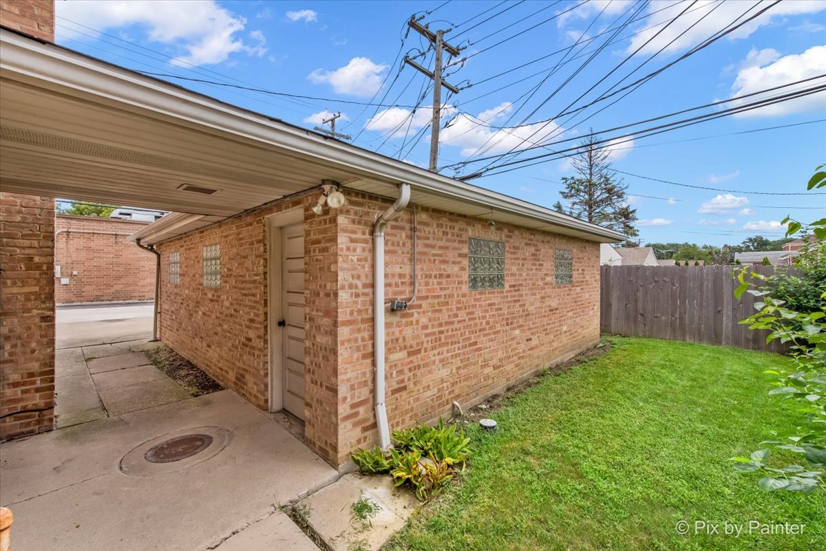 1215 Westchester Boulevard, Westchester, IL 60154