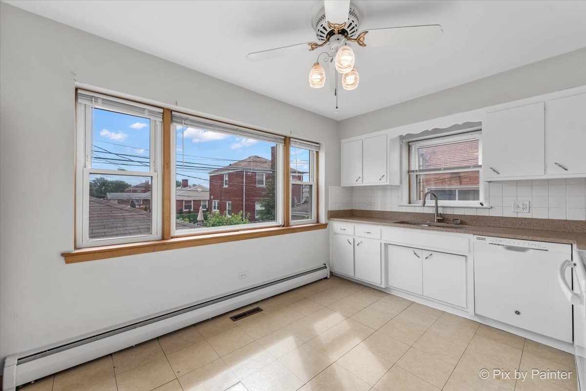 1215 Westchester Boulevard, Westchester, IL 60154