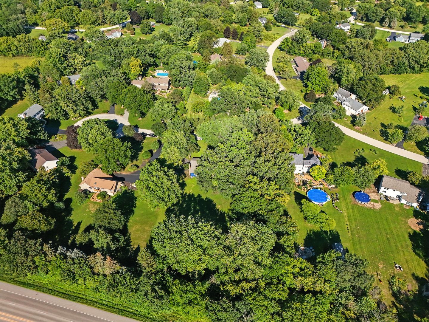 5N400 Fence Rail Court, St. Charles, IL 60175