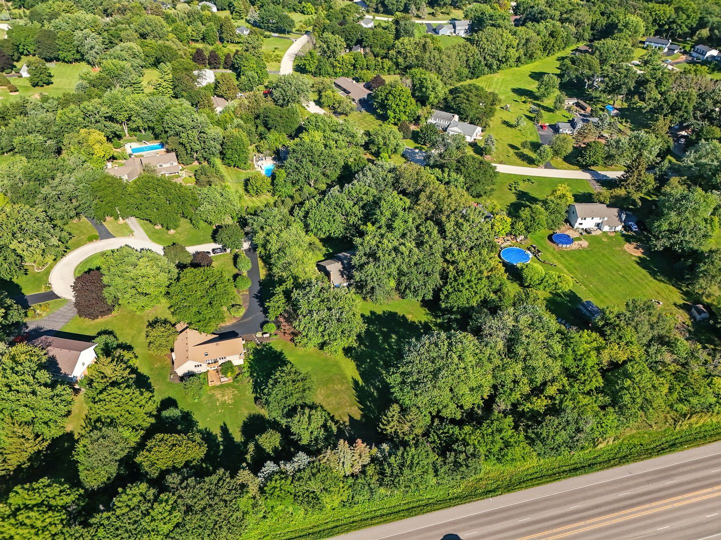 5N400 Fence Rail Court, St. Charles, IL 60175