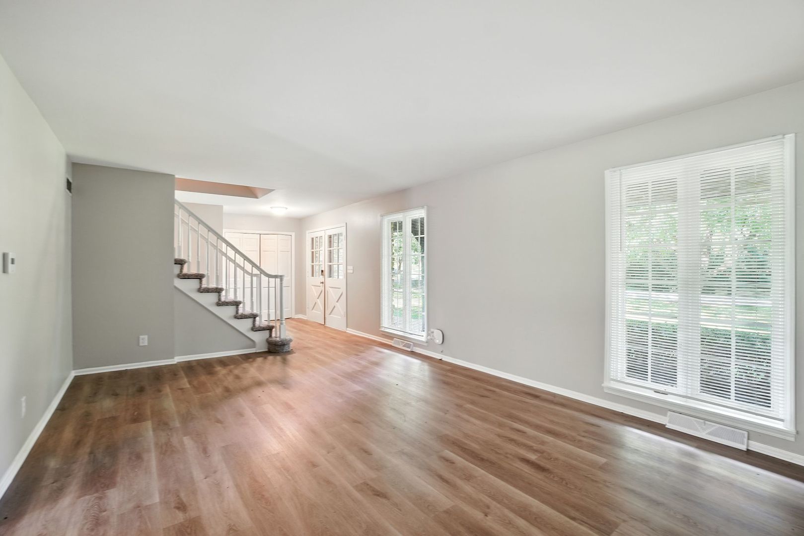 5N400 Fence Rail Court, St. Charles, IL 60175