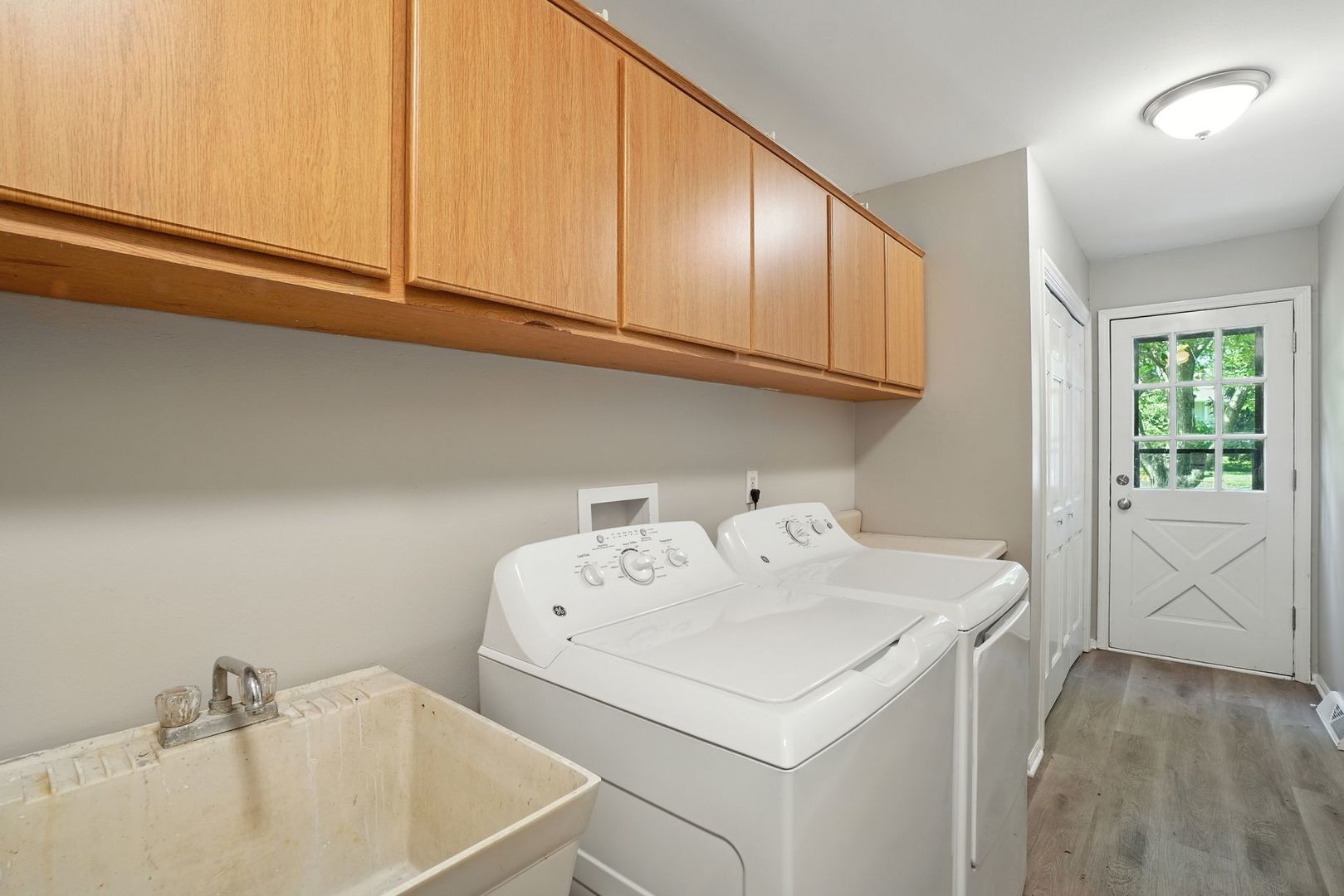 5N400 Fence Rail Court, St. Charles, IL 60175