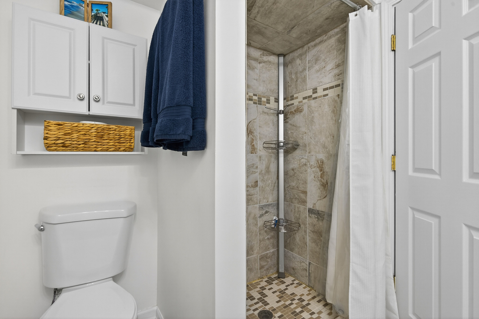 460 N Main Street #N406A, Wauconda, IL 60084