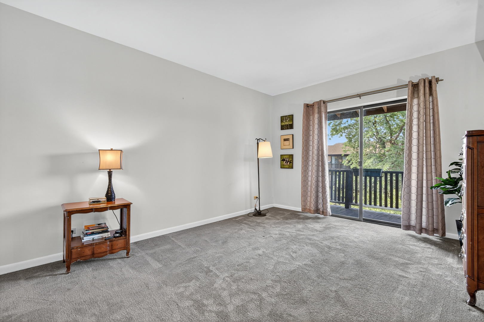 460 N Main Street #N406A, Wauconda, IL 60084
