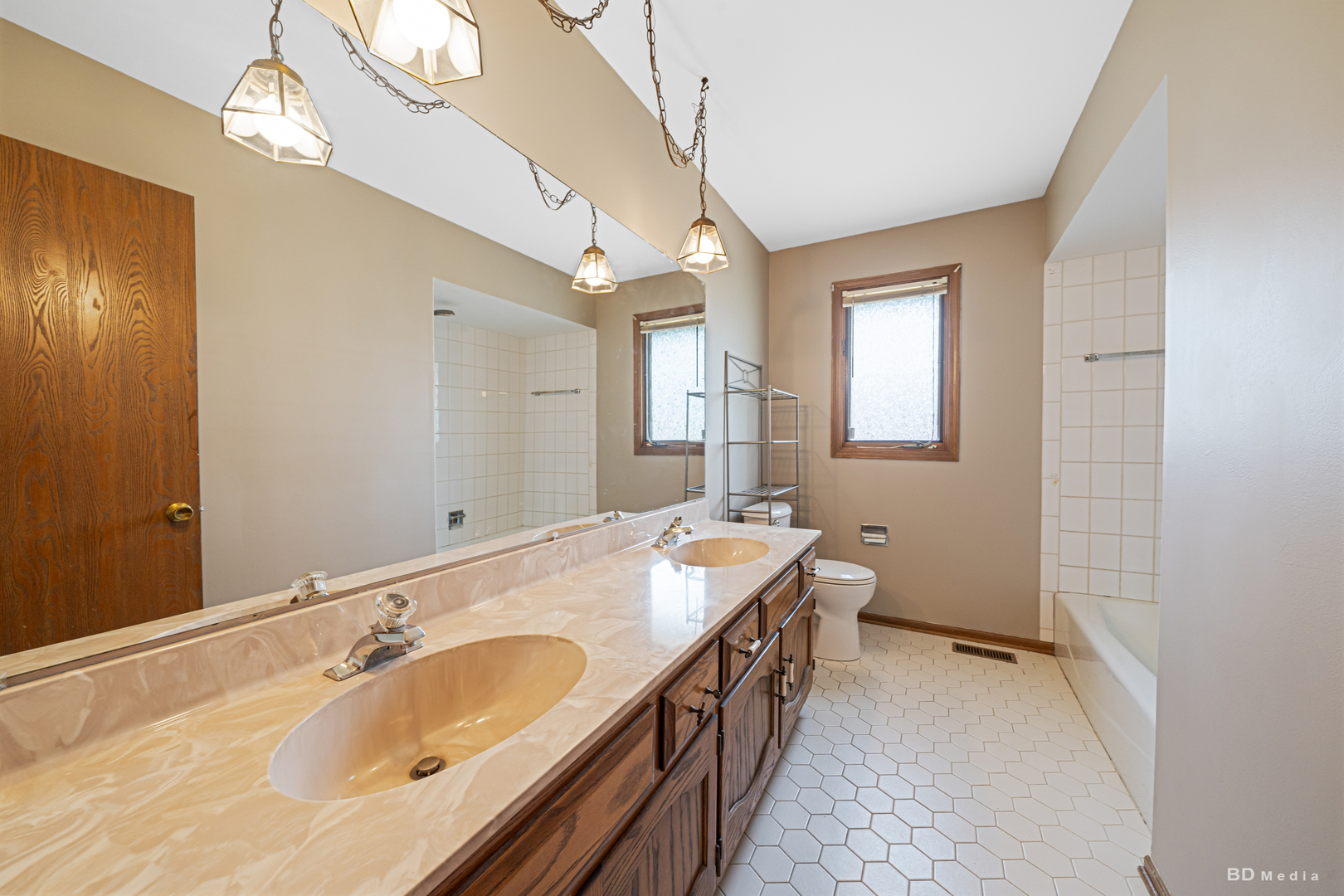 7718 W 157th Place, Orland Park, IL 60462