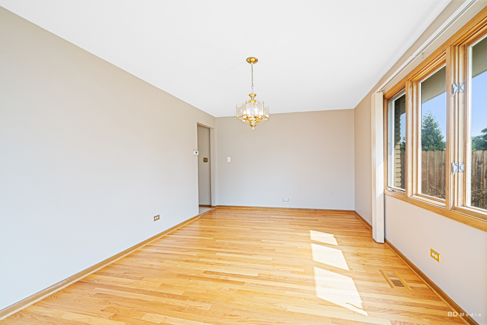 7718 W 157th Place, Orland Park, IL 60462