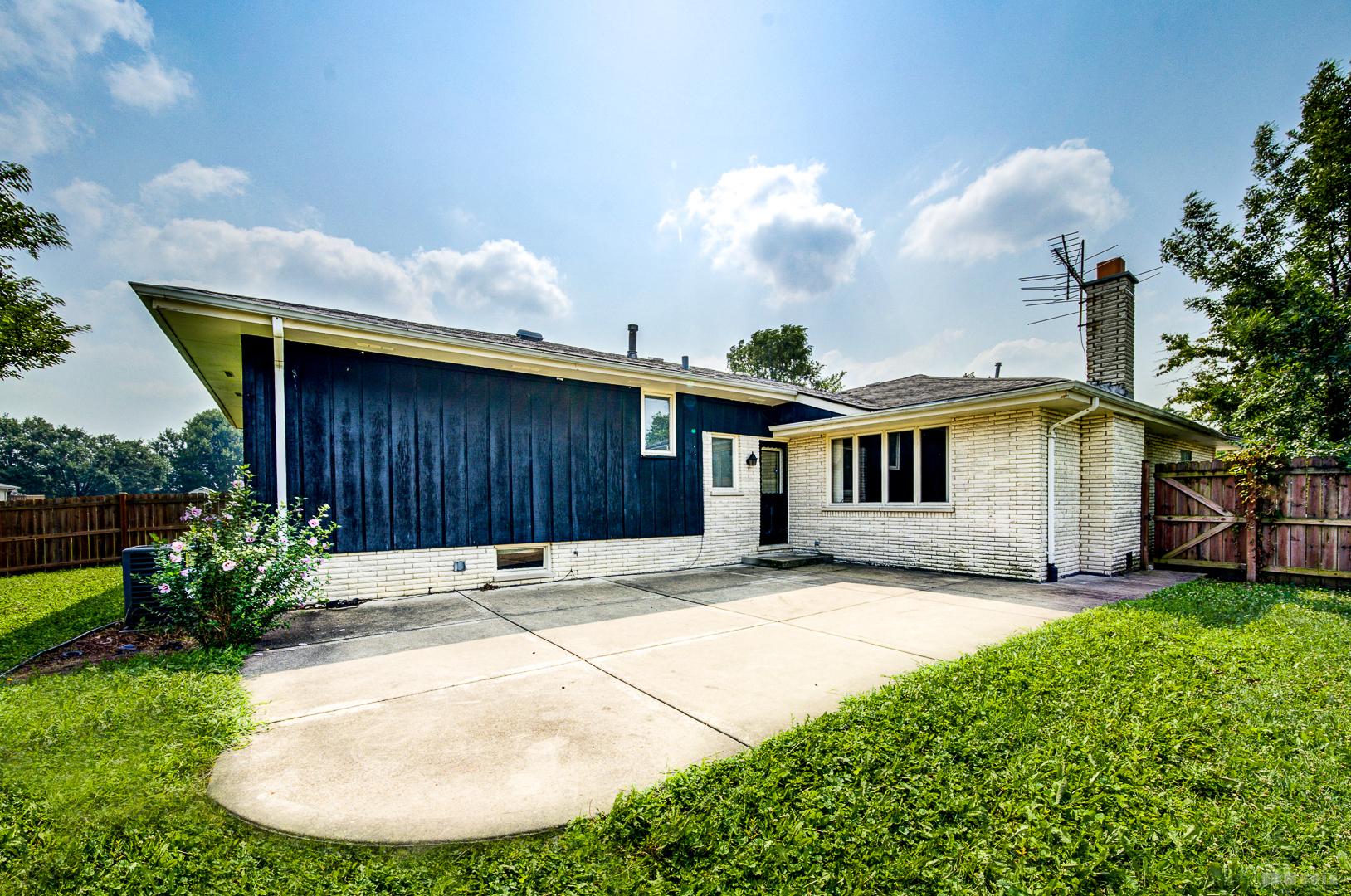 7718 W 157th Place, Orland Park, IL 60462