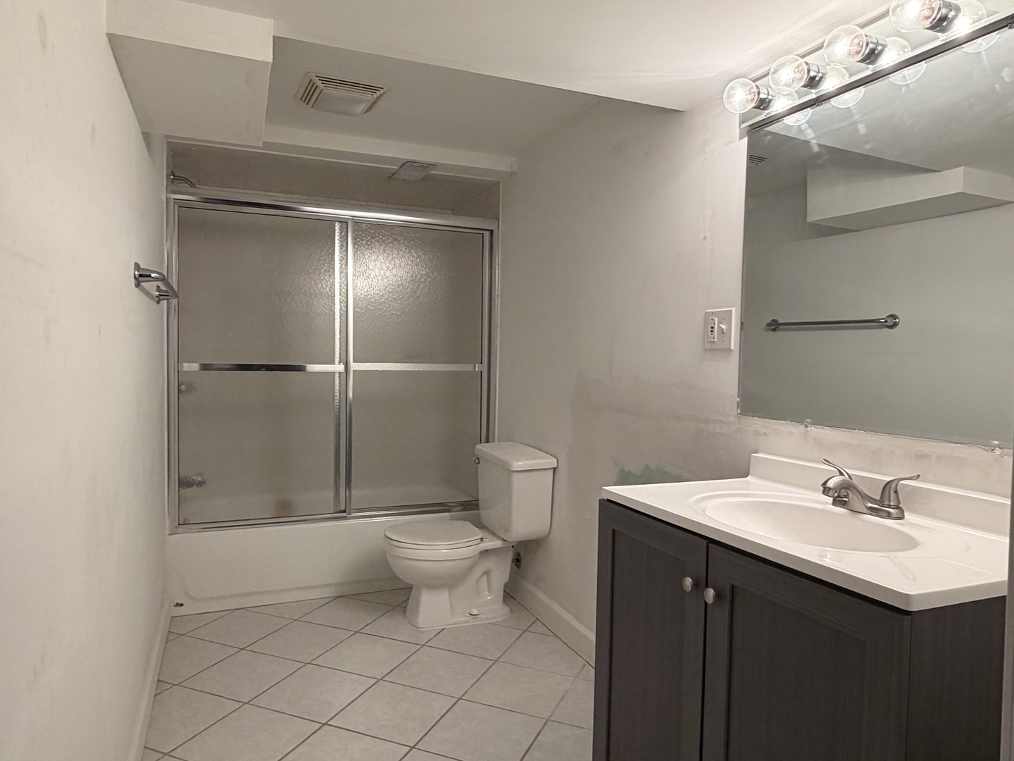 811 Sibley Boulevard, Calumet City, IL 60409