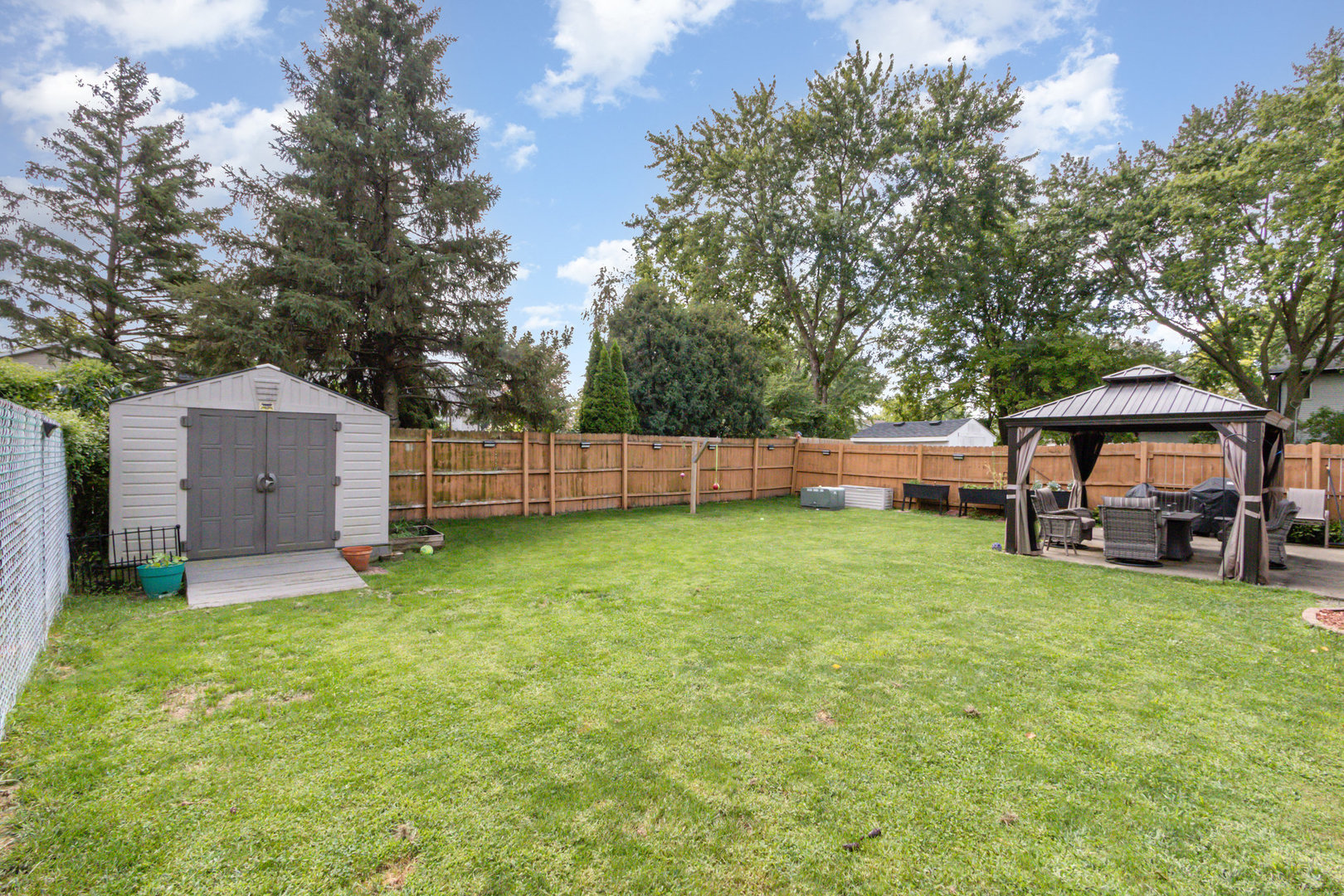 972 Shiloh Court, Joliet, IL 60431