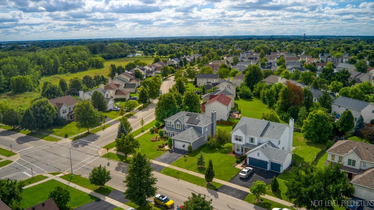 157 N ORCHARD Drive, Bolingbrook, IL 60440