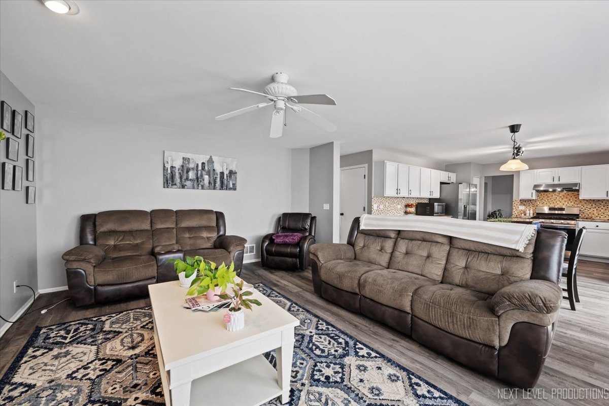 157 N ORCHARD Drive, Bolingbrook, IL 60440