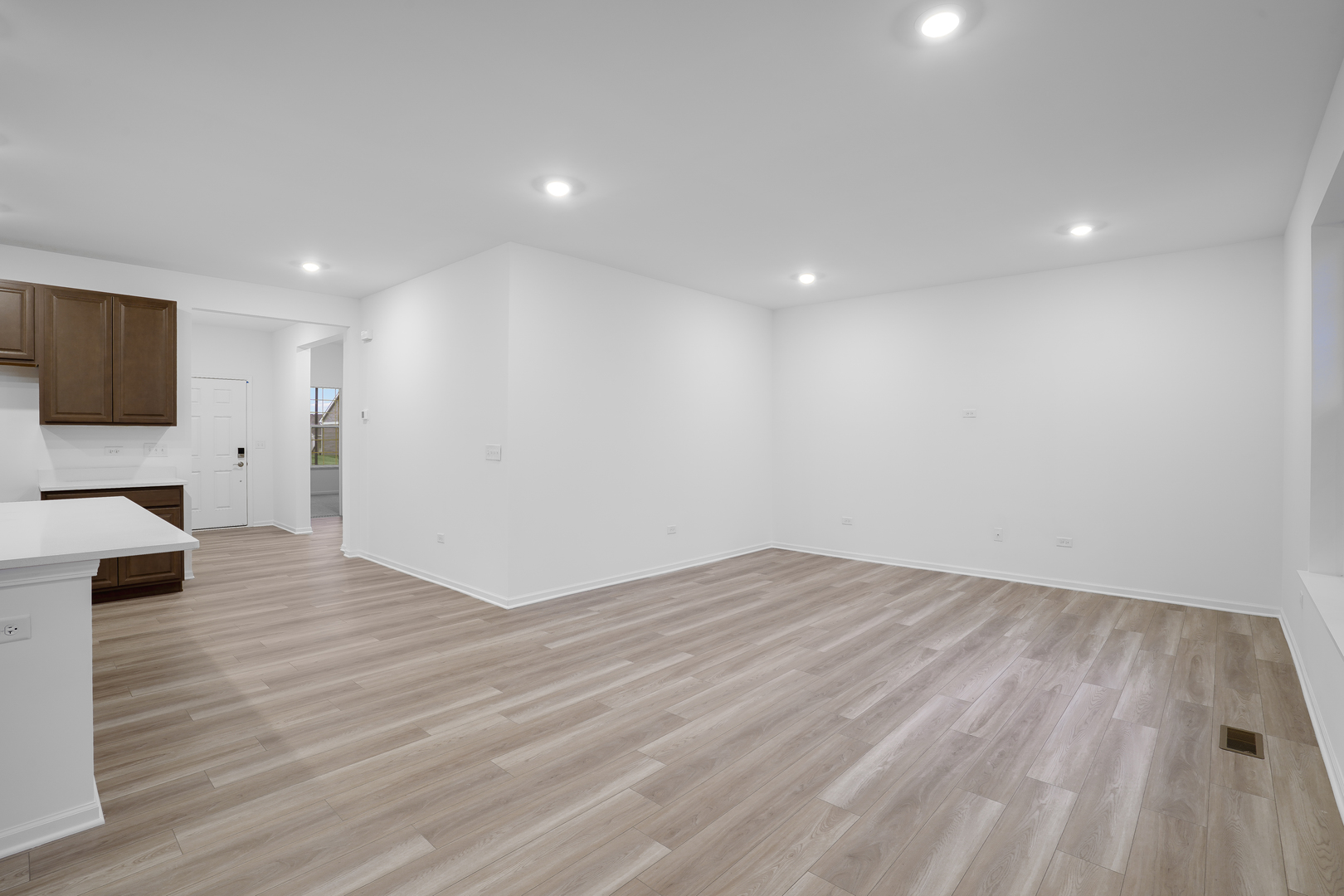 10392 Mey Road, Huntley, IL 60142