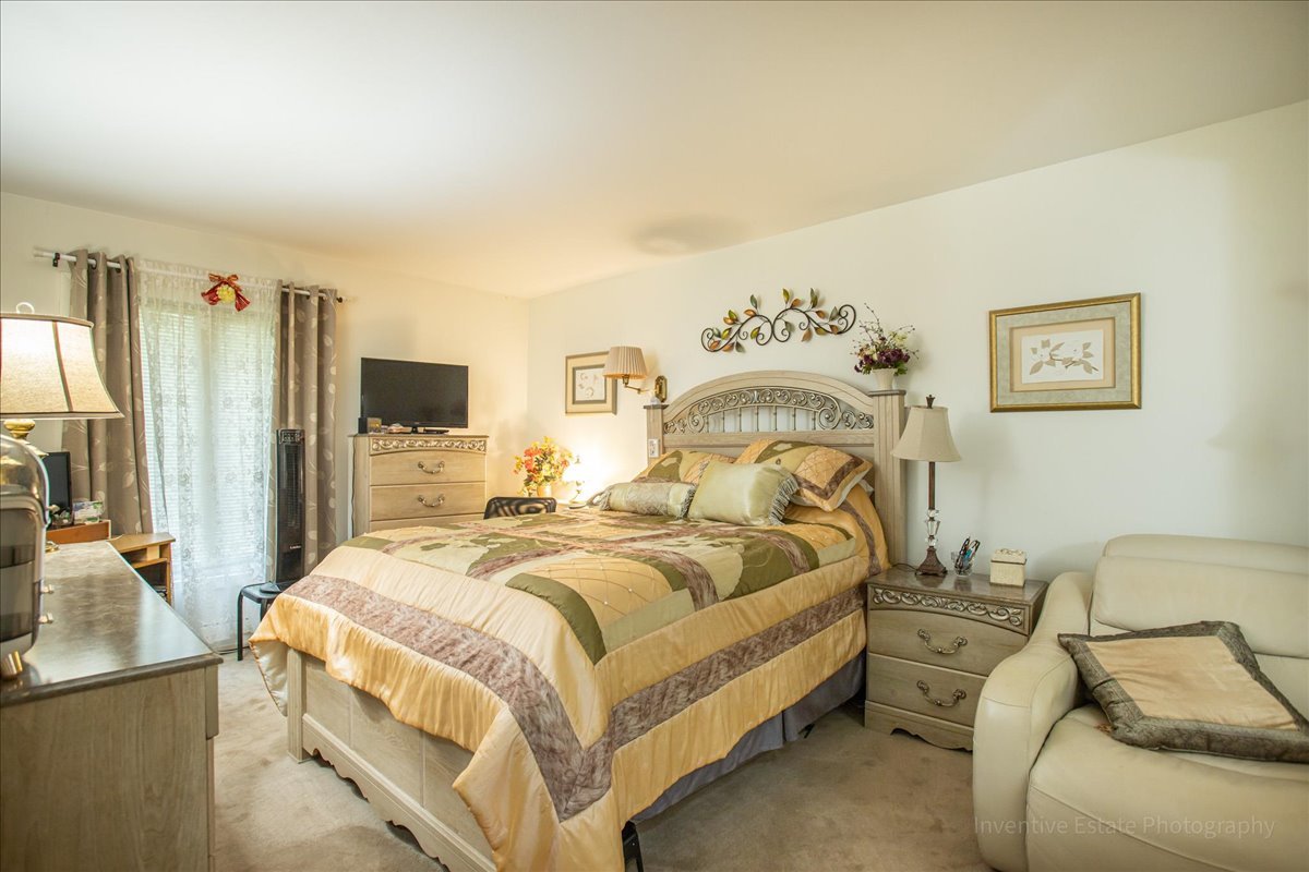 4224 SARATOGA Avenue #J105, Downers Grove, IL 60515