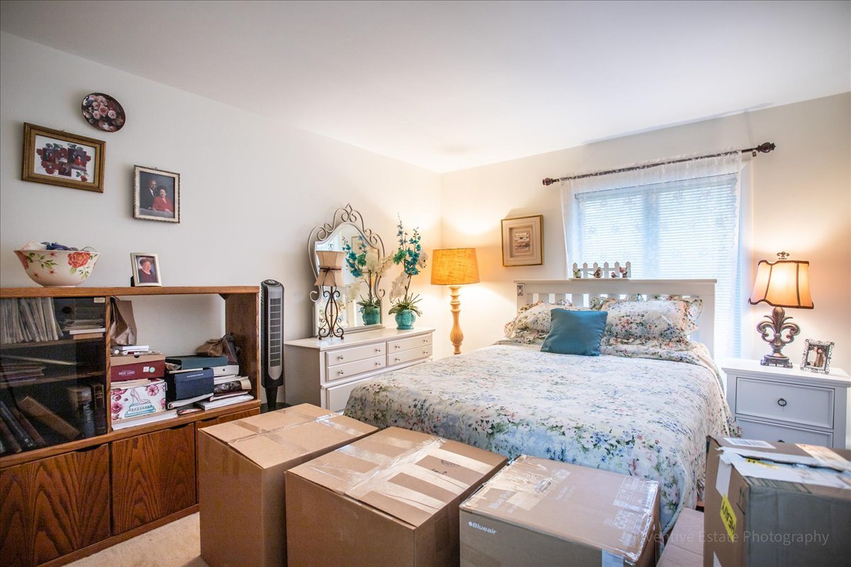4224 SARATOGA Avenue #J105, Downers Grove, IL 60515