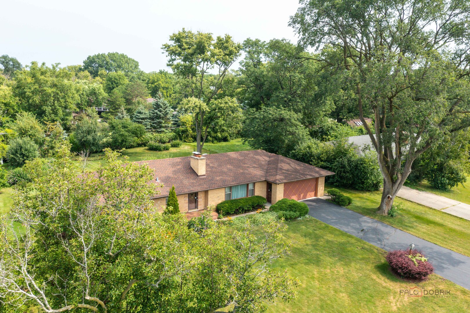 416 Hillcrest Drive, Prospect Heights, IL 60070
