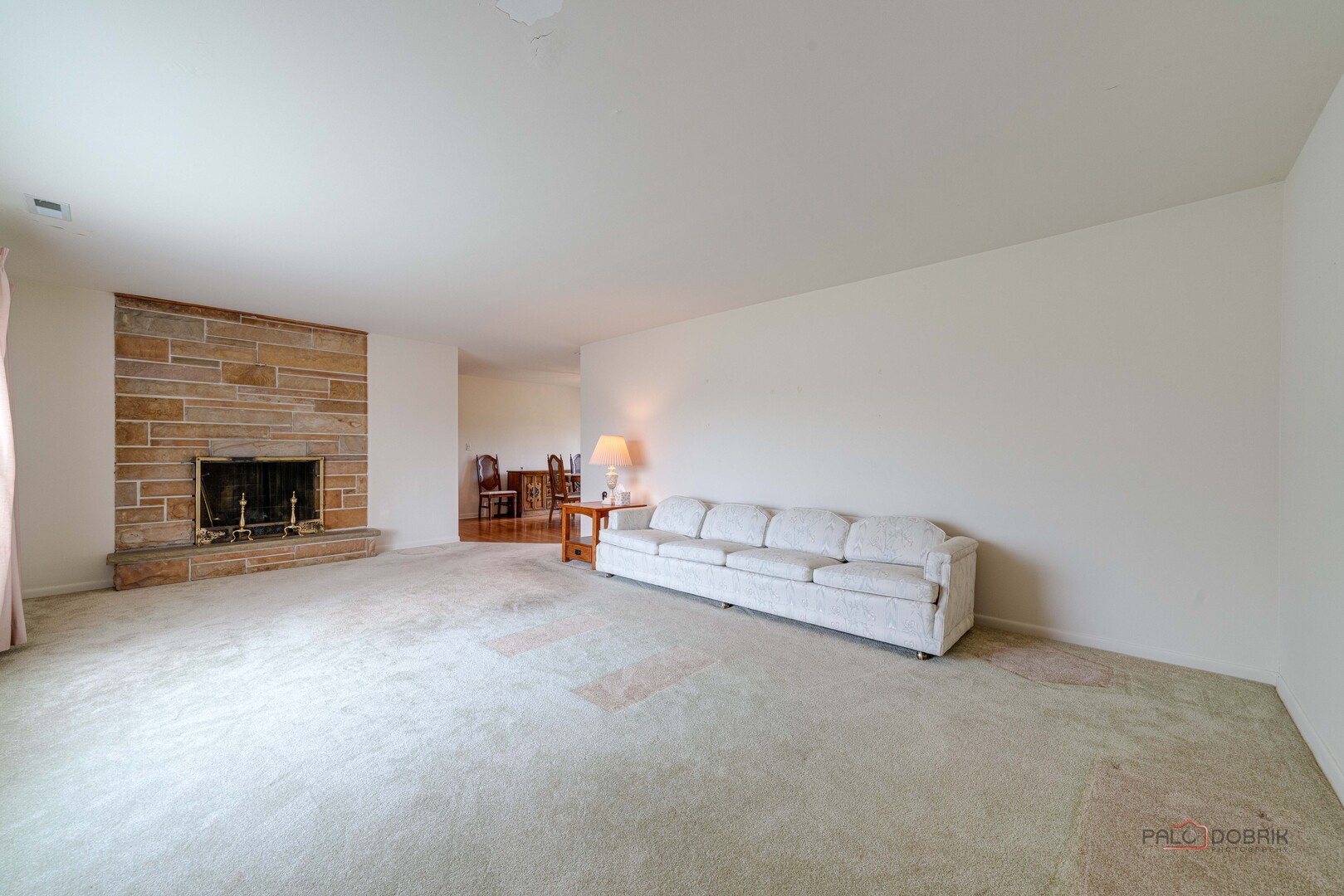 416 Hillcrest Drive, Prospect Heights, IL 60070