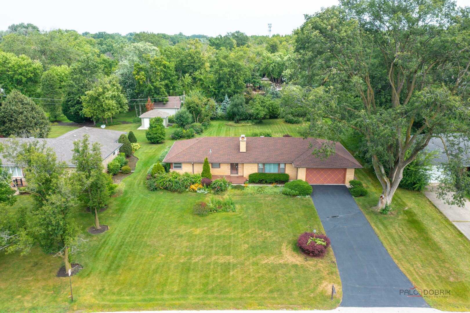416 Hillcrest Drive, Prospect Heights, IL 60070