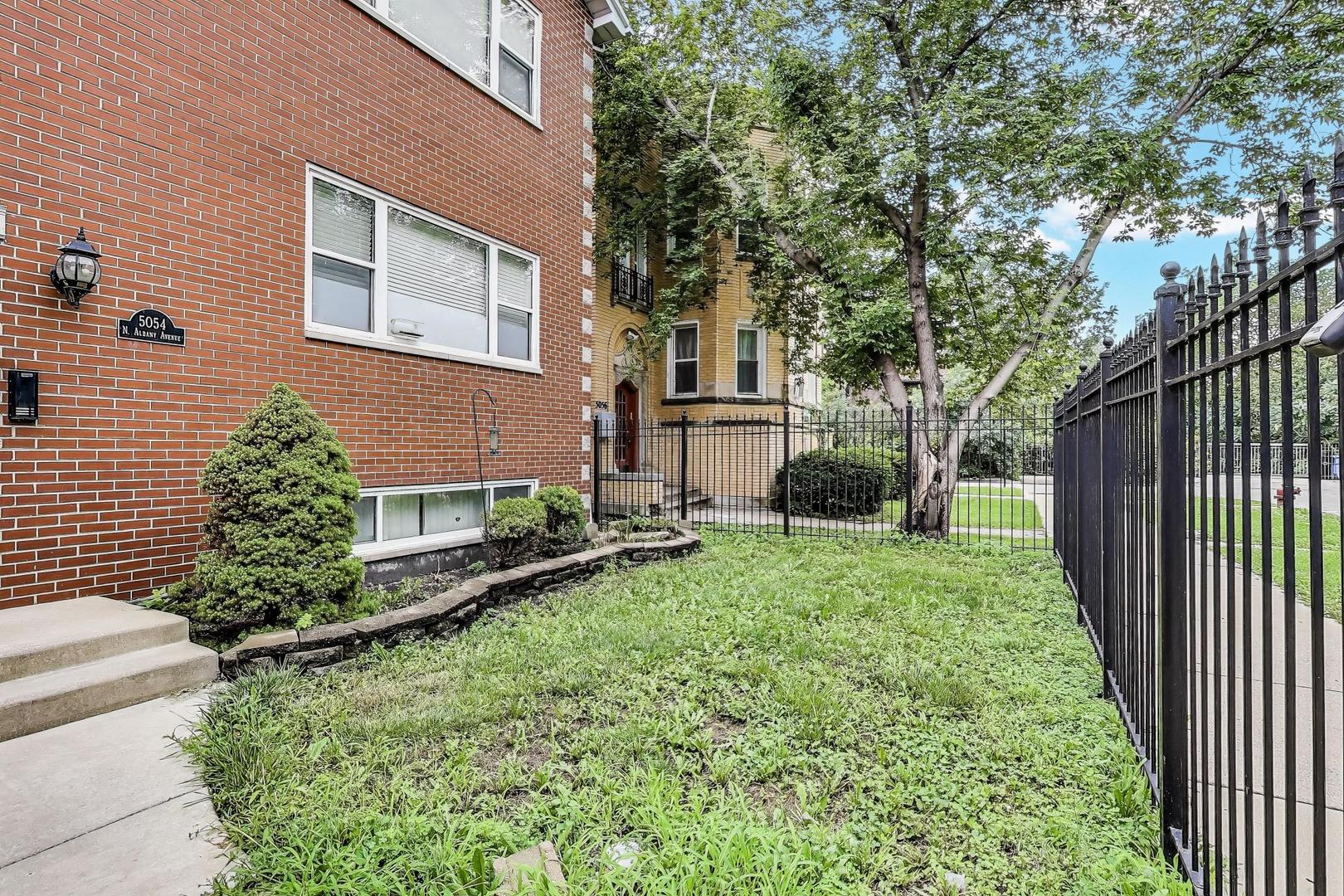 5054 N Albany Avenue, Chicago, IL 60625