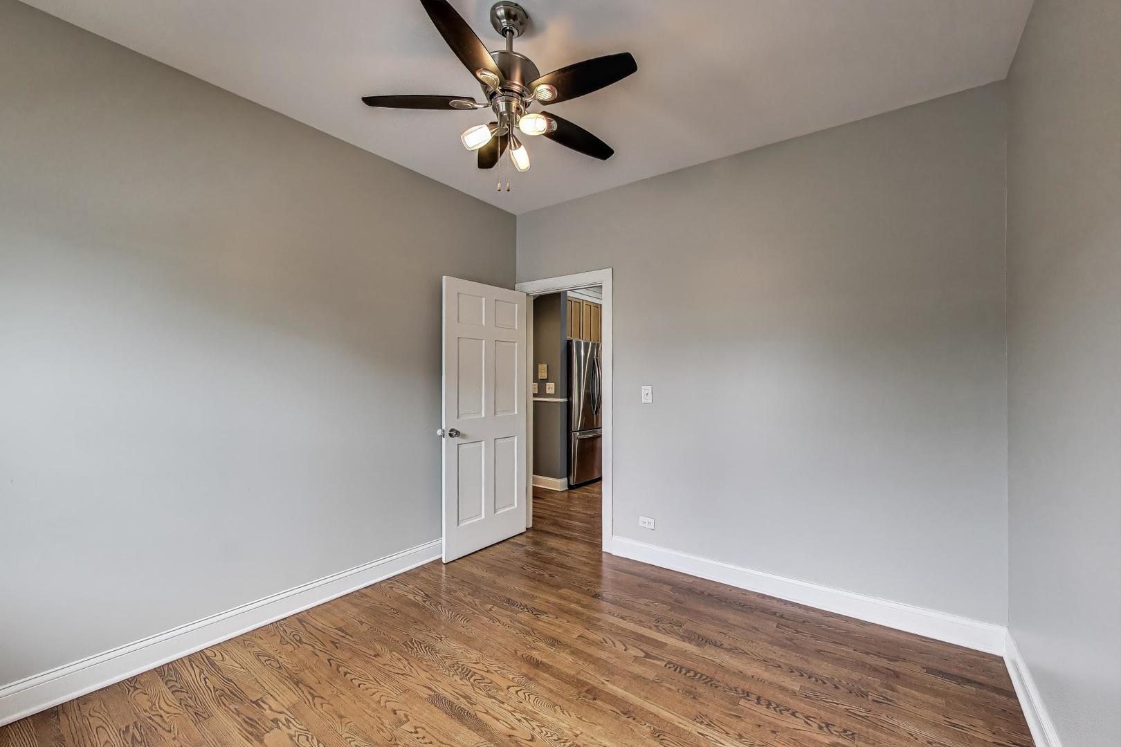 5054 N Albany Avenue, Chicago, IL 60625
