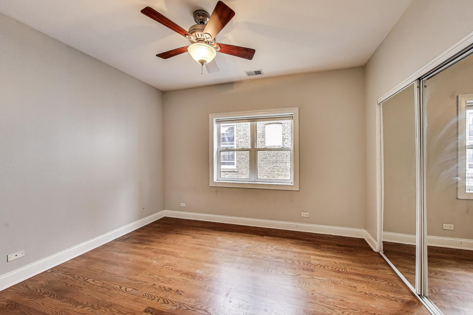 5054 N Albany Avenue, Chicago, IL 60625