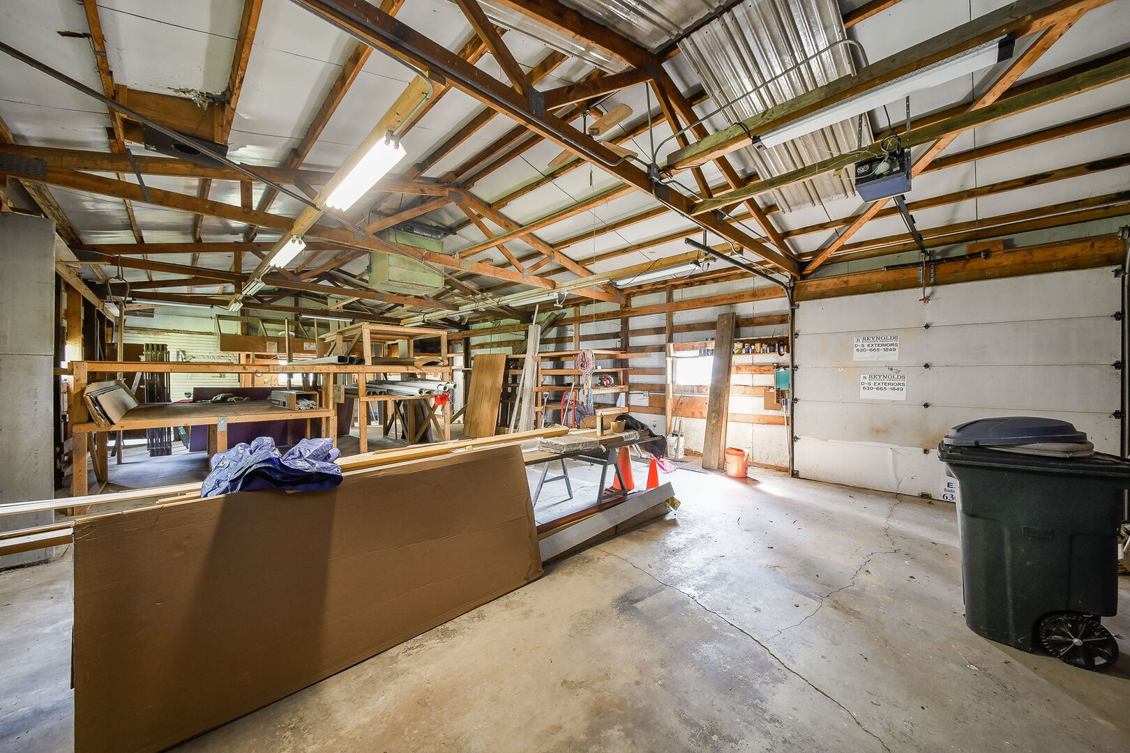 27W376 Hoy Road, Warrenville, IL 60555